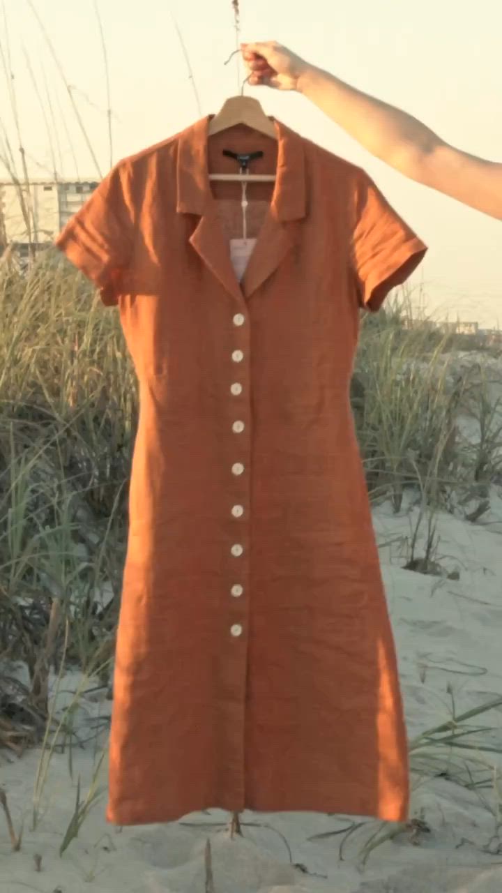 This button-front linen dress is a bestseller for a reason. A tie belt at the waist lets you customize the fit, and best part: it’s got pockets! This super-versatile style comes in 8 different colors, all practically guaranteed to generate compliments. Our linen clothes are made from 100% European flax, which is an eco-conscious and resource-light material. And while we love it in warmer weather, linen is the ultimate year-round fabric because it's breathable and naturally heat-regulating.