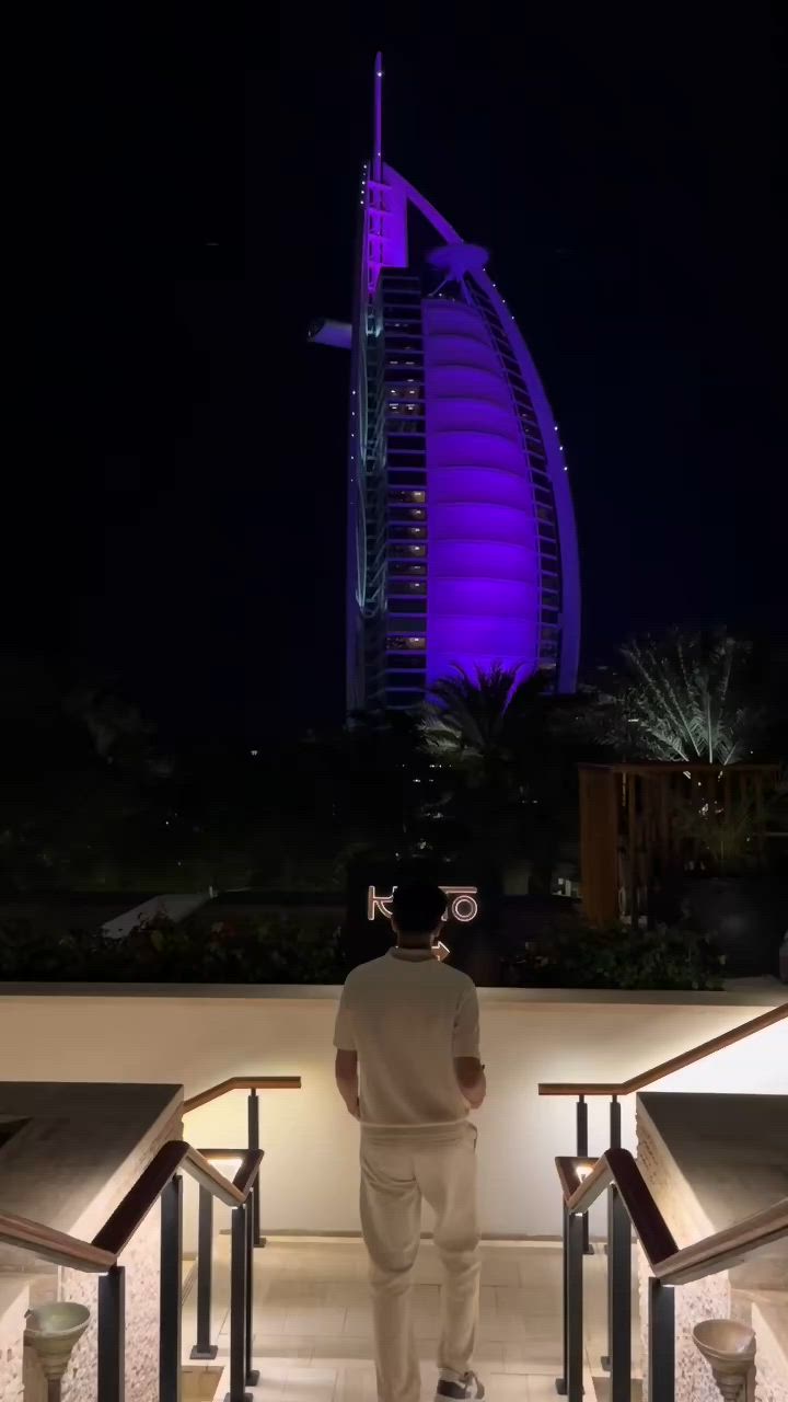 This contains an image of: Dubai lifestyle 😌🥂