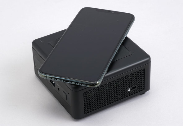 Intel NUC 11 NUC11PAQi7