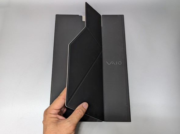 VAIO Vision+ 14 oCfBXvC 14^ Ōy 325g fAfBXvC