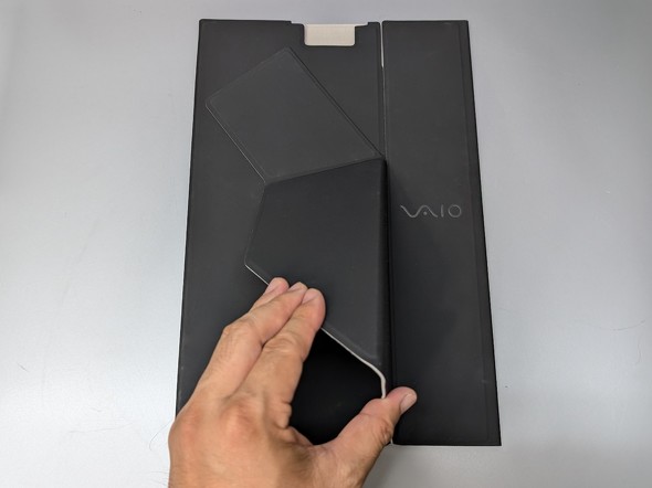 VAIO Vision+ 14 oCfBXvC 14^ Ōy 325g fAfBXvC