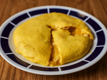 Tortilla de patatas del restaurante La Falda, en Madrid, finalista en el XVII Campeonato de España de tortilla de patatas.