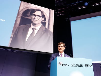 El presidente catalán, Salvador Illa, en un momento de su discurso.