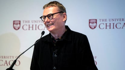 James A. Robinson, profesor de la Universidad de Chicago, durante una conferencia de prensa en Chicago (Estados Unidos), el 14 de octubre de 2024.