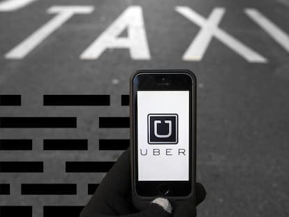 Logo de Uber en un teléfono