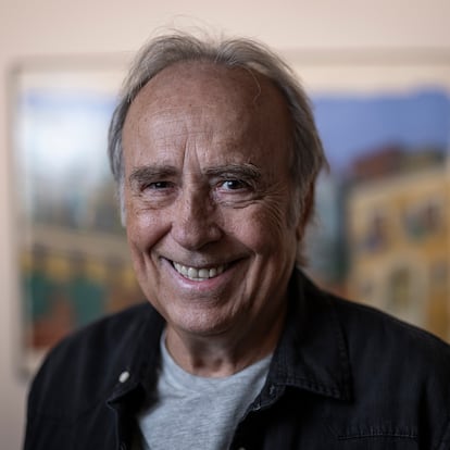 Joan Manuel Serrat, en su oficina de Barcelona.