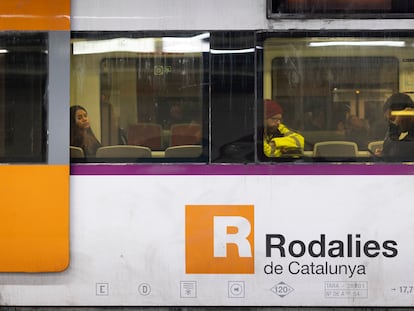 La sucesión de obras tensa el servicio de Rodalies, que está muy lastrado por las incidencias y los retrasos.