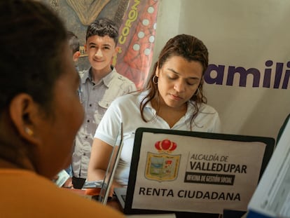 Campaña de registro al programa Renta Ciudadana, por Prosperidad Social, en la Alcaldía de Valledupar, Colombia. El 30 de septiembre 2024.