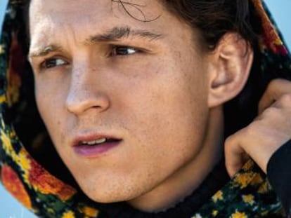 Tom Holland, el Spider-Man más explosivo, demuestra sus poderes en la portada del nuevo número de ICON