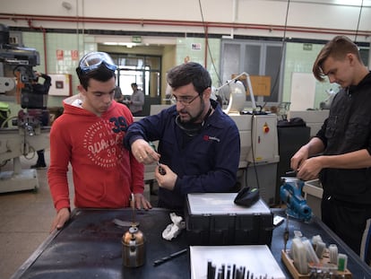 Estudiantes de Formancion Profesional de los Salesianos de Atocha en Madrid.