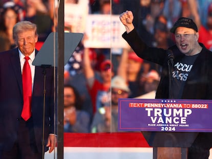 Donald Trump y Elon Musk, durante el mitin de este sábado en Butler (Pensilvania).