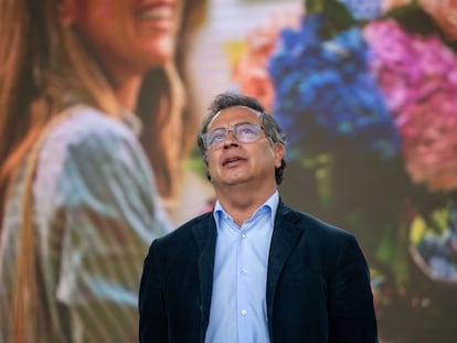 El presidente Gustavo Petro previo a dar un discurso en la Plaza de Bolívar, en Bogotá, el 19 de septiembre de 2024.