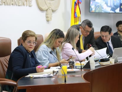 Gloria Inés Ramírez en la Comisión Séptima durante la discusión de la reforma laboral, el 11 de junio.