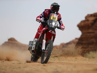 Tosha Schareina, este viernes durante su participación en el Dakar.