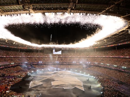 Vista general del Stade de France este domingo durante la ceremonia de clausura.