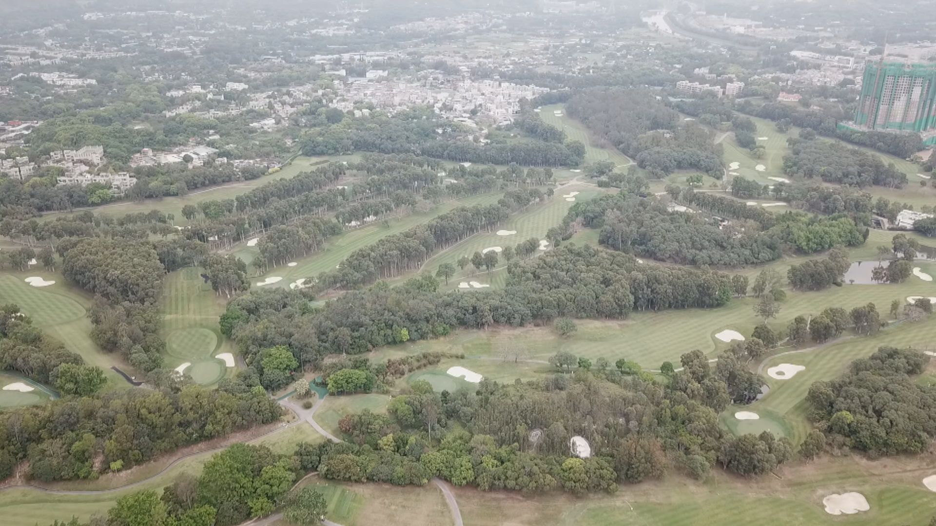 林鄭：已覓330公頃土地　滿足十年長策需求