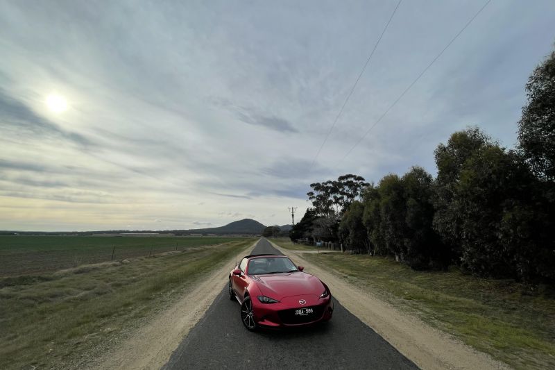 2024 Mazda MX-5 G20 RF GT