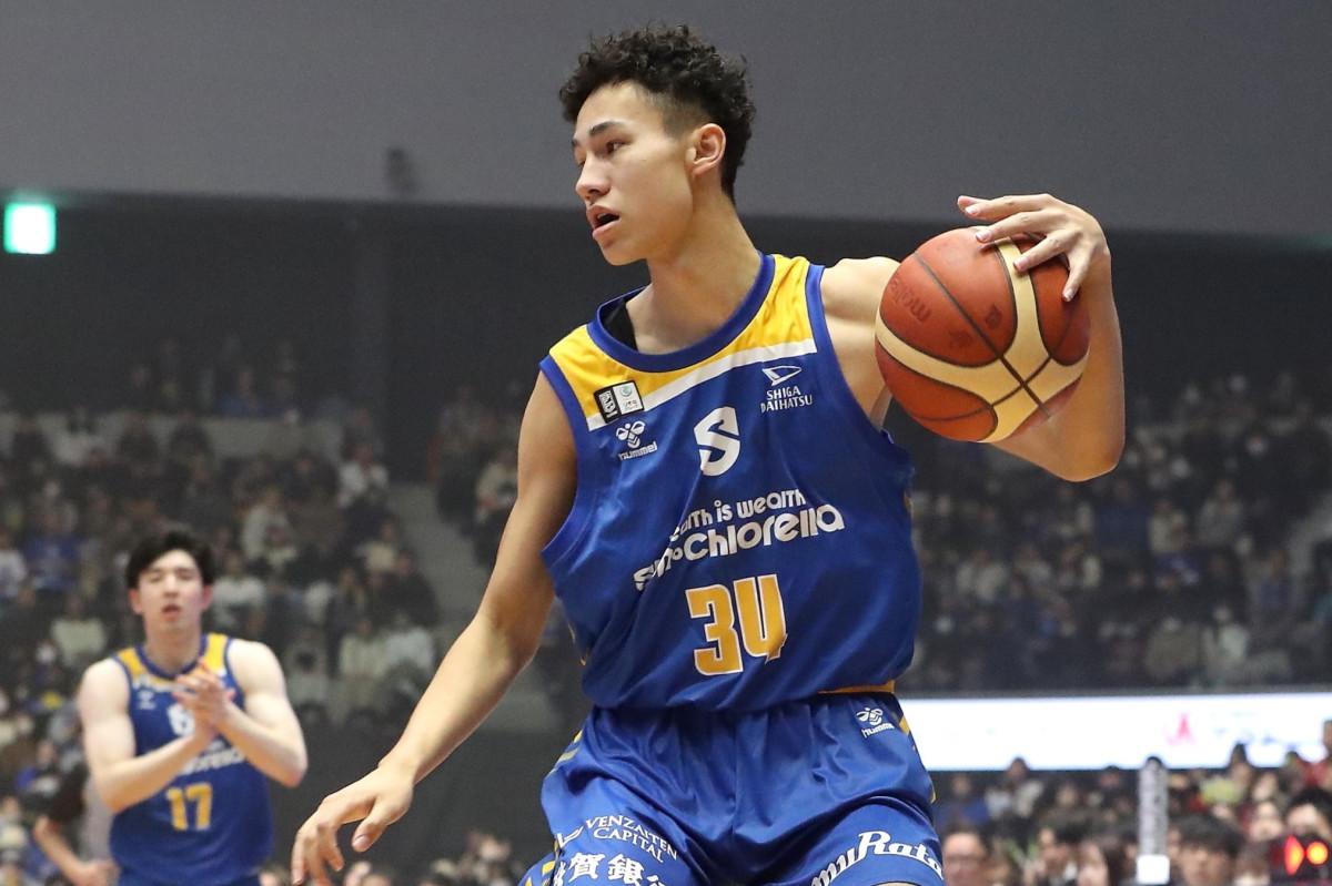 プロデビューした長谷川比源選手©B.LEAGUE