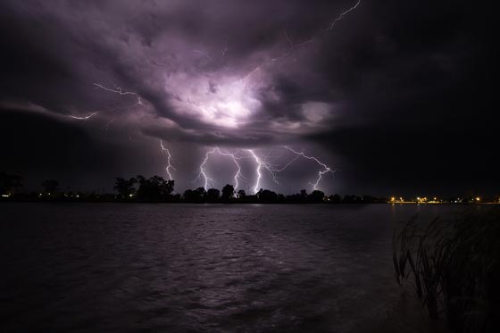 15 Stunning Lightning Photographs