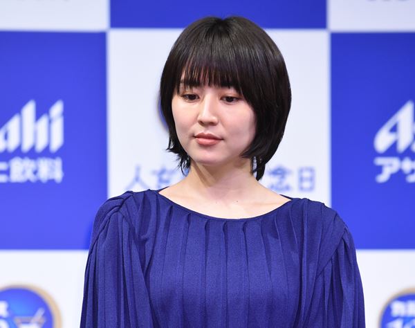 長澤まさみ 東出騒動でロケ休止…主演作またも不倫とばっちり