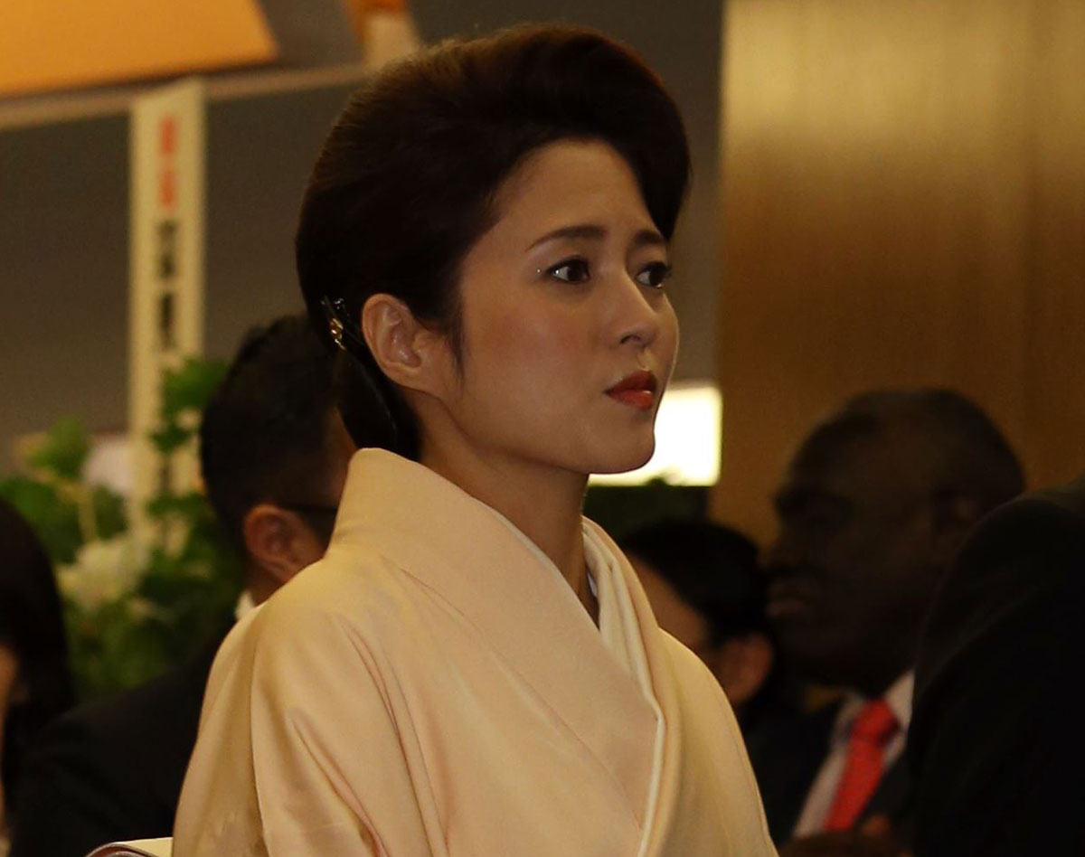 三田寛子　夫・芝翫が不倫愛人と“実家同棲”暴走の裏でハマった「34歳の推し」