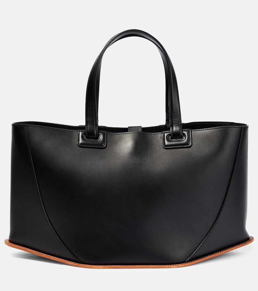 Gabriela Hearst Coyote Leather Tote Bag In Black