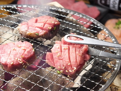 ホルモン焼もんもん 大鳥居店の写真