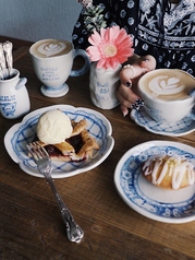 COFFEE AND BAKED LOCASA コーヒーアンドベイクド ロカーサの写真