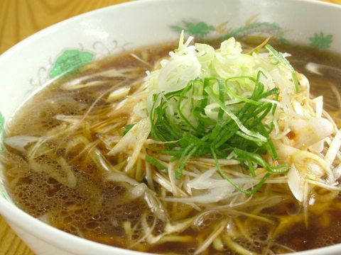 新札幌駅改札から20秒！写真は一番人気の「しょうゆラーメン」