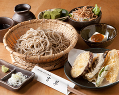 石臼挽き手打ち蕎麦 吉草 東新井店の写真