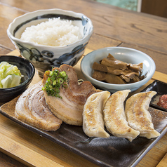 肉汁餃子のダンダダン 町田店の特集写真