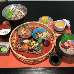 日本料理 糀屋の特集写真