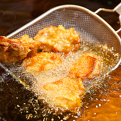 骨付鳥 からあげ ハイボール がブリチキン  難波4丁目店の特集写真