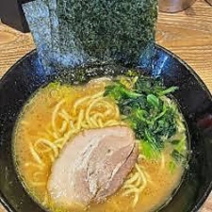 横浜家系ラーメン 銀家 横浜西口パルナード店の写真