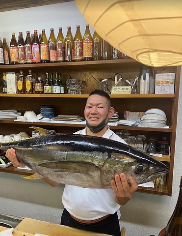 海鮮料理とお酒を楽しめる