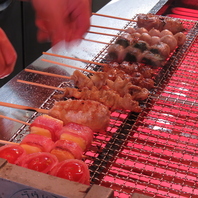 朝引き有田鶏と霧島の豚を自慢の串焼きで・・・