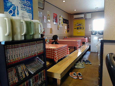 落ち着く空間の焼き鳥屋