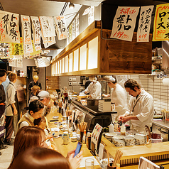 鮨食人 五と二 栄店の雰囲気1