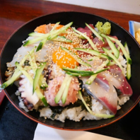 コスパ抜群の海鮮丼