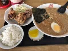 ラーメンだるまや 滝川東町店の写真