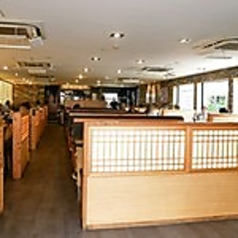 ボンガ 新宿職安通り店の雰囲気1