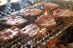 炭焼き牛タン酒場 ウシカイの写真