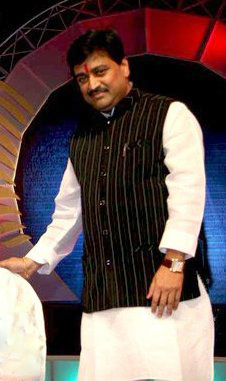 Ashok Chavan 2010 - still 114915 crop.jpg