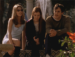 Buffy 1x08.jpg