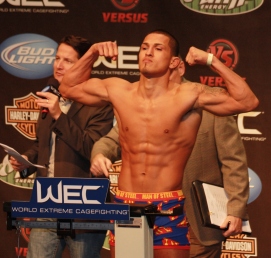 Anthony Pettis WEC 53.jpg