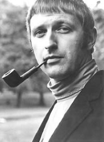 Graham Chapman Portrait.png