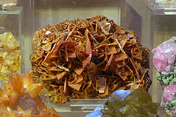 Wulfenite from Arizona.jpg