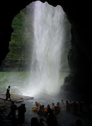 Pagsanjan Falls.jpg