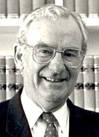 Bill Hayden on 29.5.1990.jpg