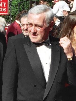 John Mahoney 1994.JPG